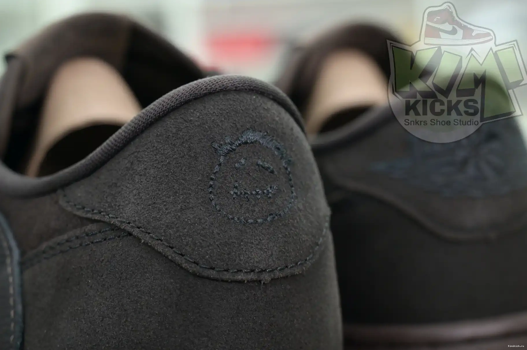 Air 1 x Jordan OG“Velvet Scott Kimikick Brown” Jordan Low Travis 0403